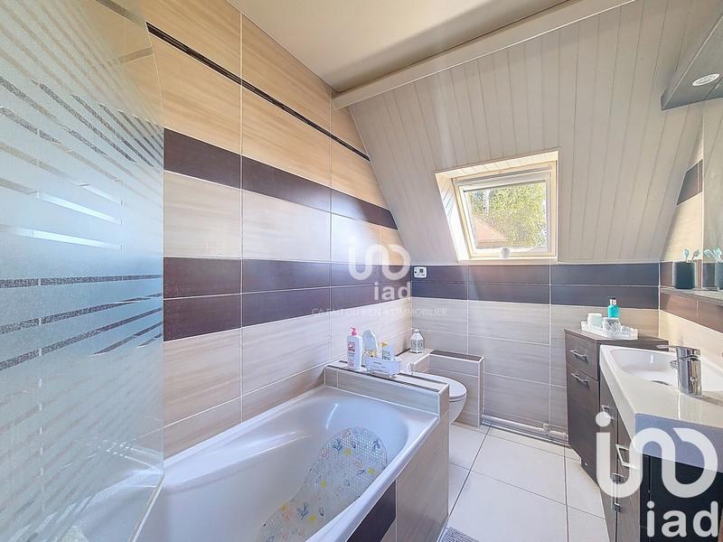 Maison - 115 m² - 6 pièces