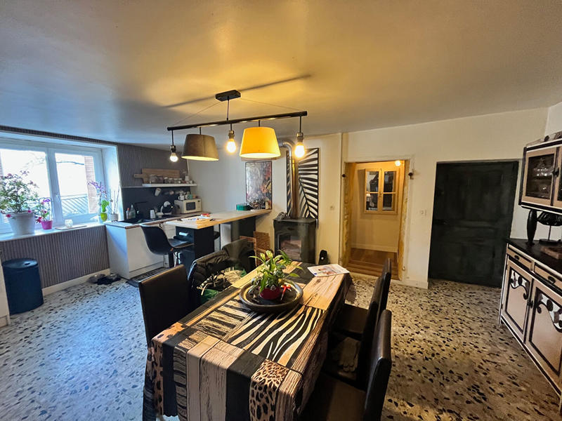 Maison - 106 m² - 5 pièces