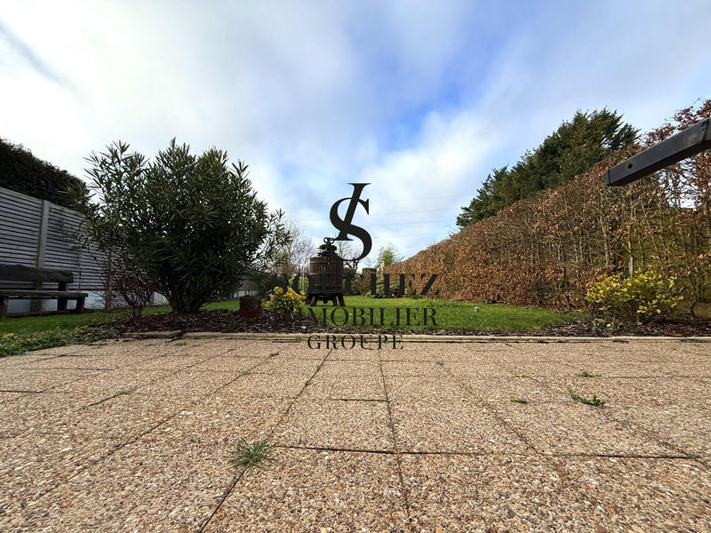 Maison - 102 m² - 6 pièces