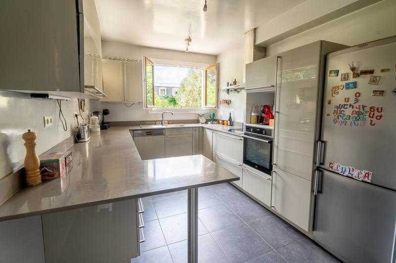 Maison - 195 m² - 8 pièces