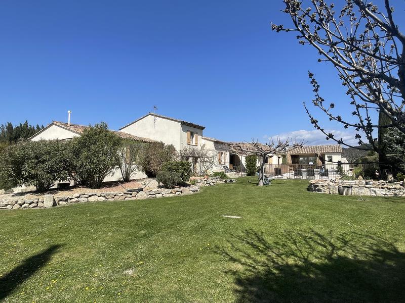 Bastide - 176 m² - 10 pièces