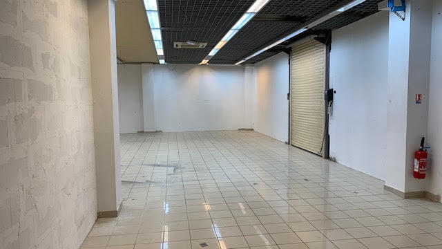 Local commercial - 472 m²