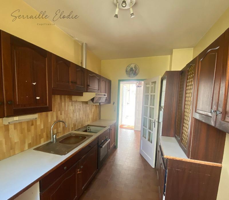 Maison - 199 m² - 9 pièces