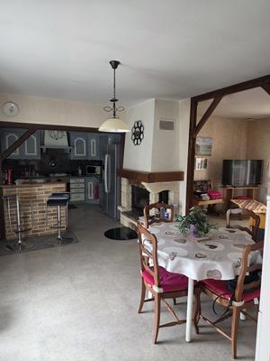 Maison - 82 m² - 4 pièces