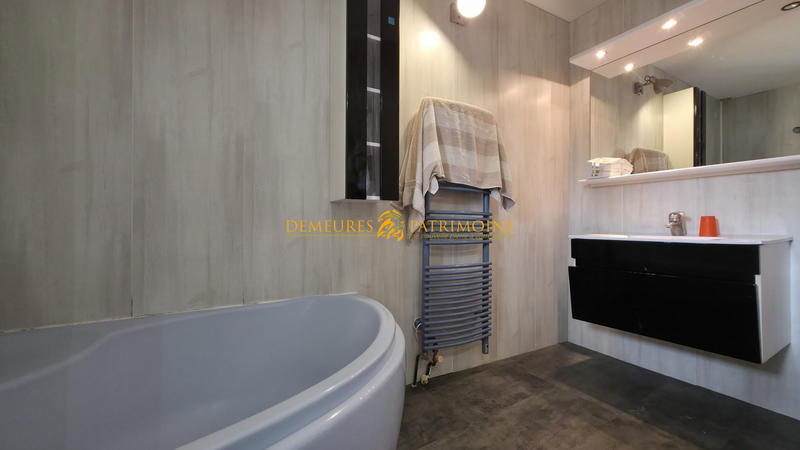 Maison - 146 m² - 5 pièces