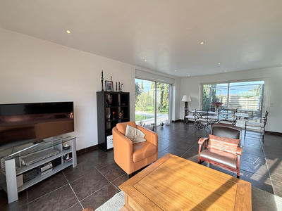 Maison - 157 m² - 5 pièces