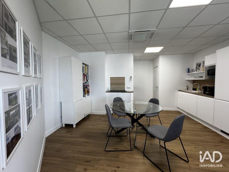 Local commercial - 416 m²