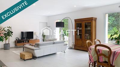 Maison - 140 m² - 5 pièces