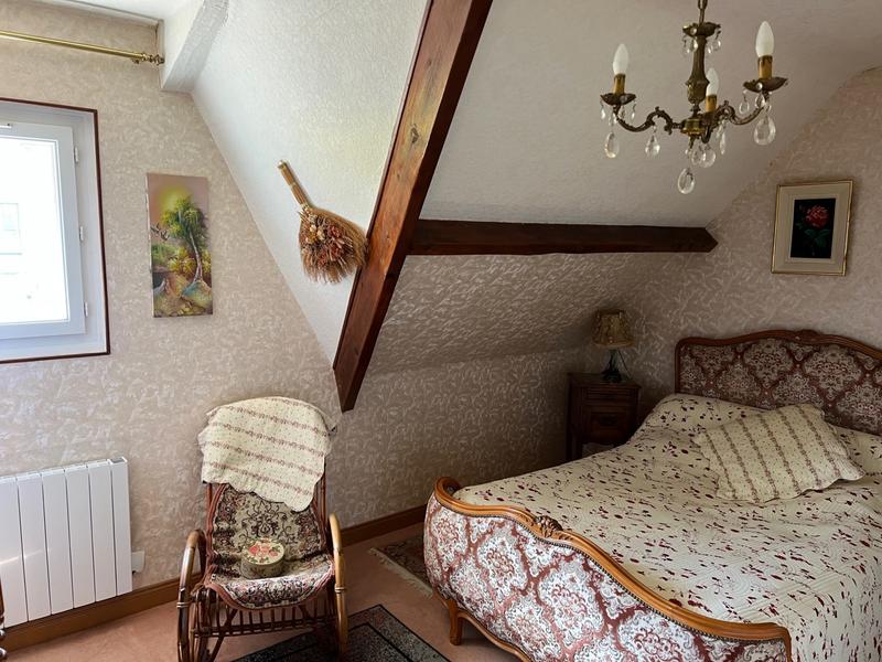 Maison traditionnelle - 98 m² - 4 pièces