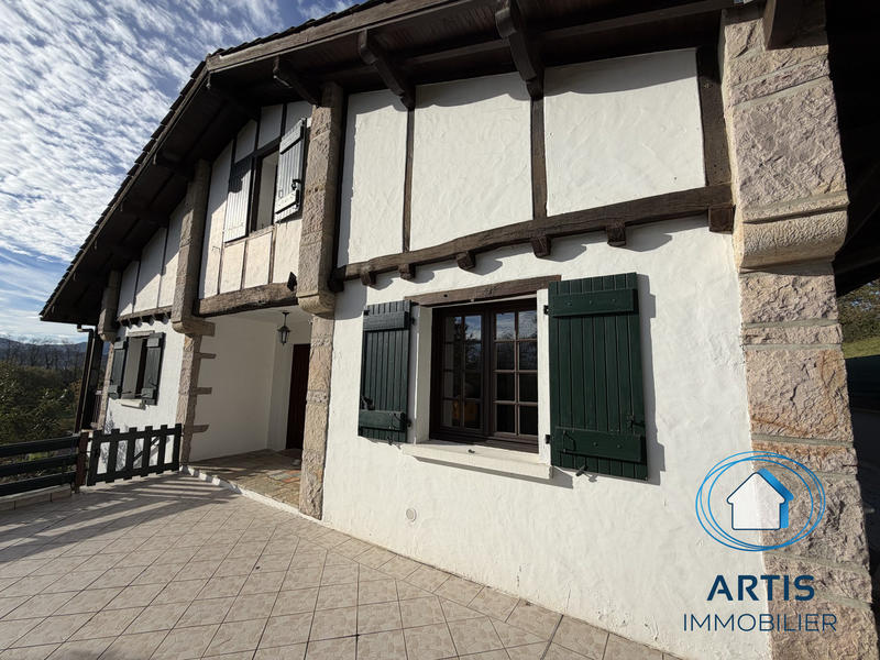 Maison - 145 m² - 5 pièces