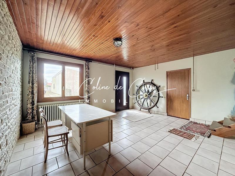 Maison - 234 m² - 7 pièces