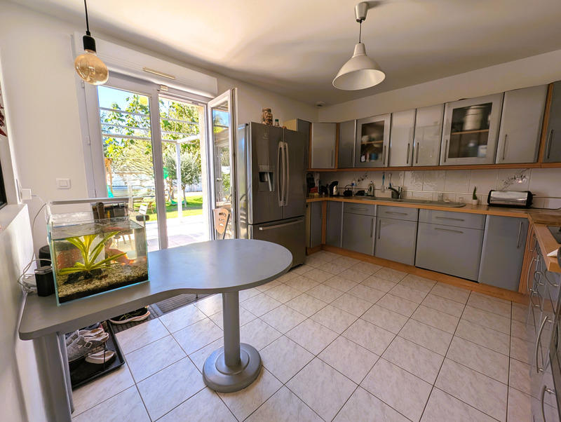 Maison - 140 m² - 5 pièces