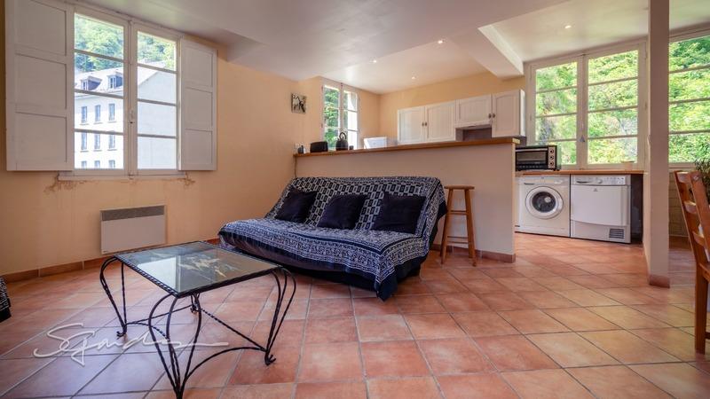 Appartement - 83 m² - 3 pièces