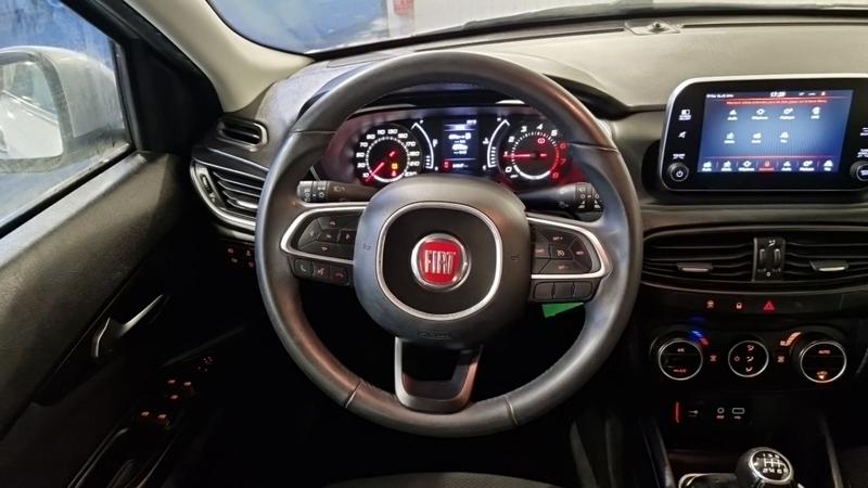 Fiat Tipo 5 Portes 1.4 95 Ch Easy