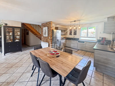 Maison - 119 m² - 5 pièces