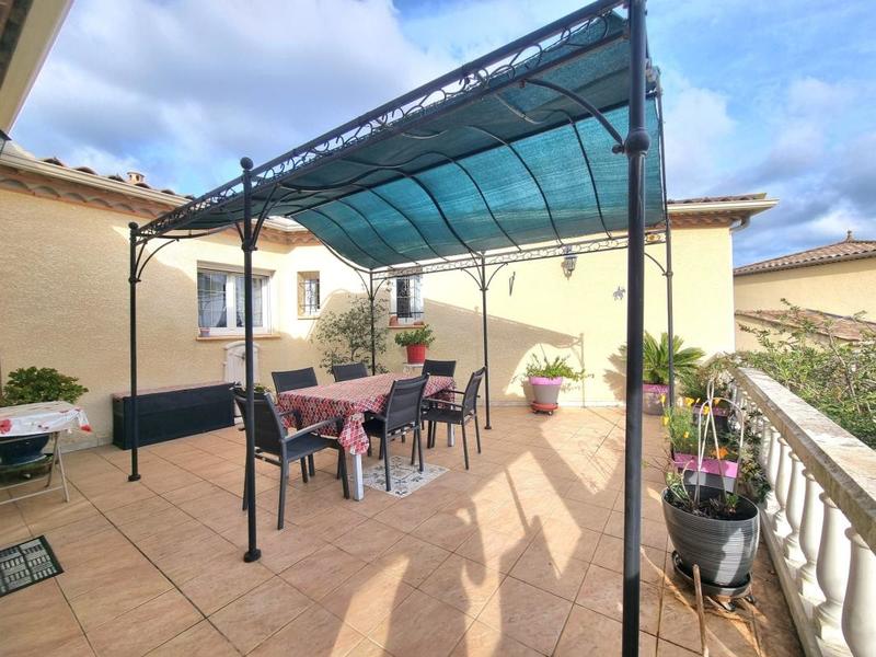 Maison - 144 m² - 5 pièces