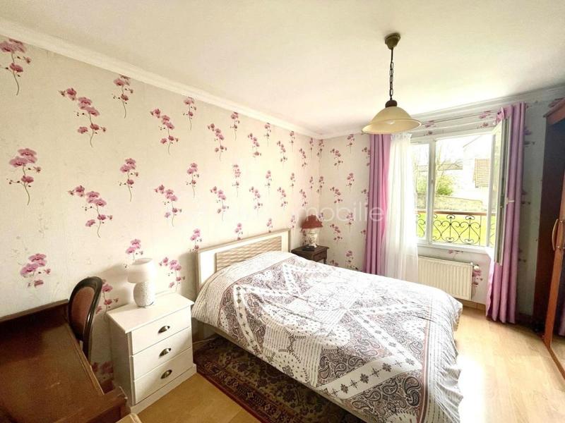 Maison - 175 m² - 7 pièces