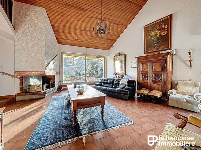 Maison - 155 m² - 8 pièces