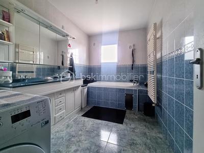 Immeuble - 350 m² - 12 pièces