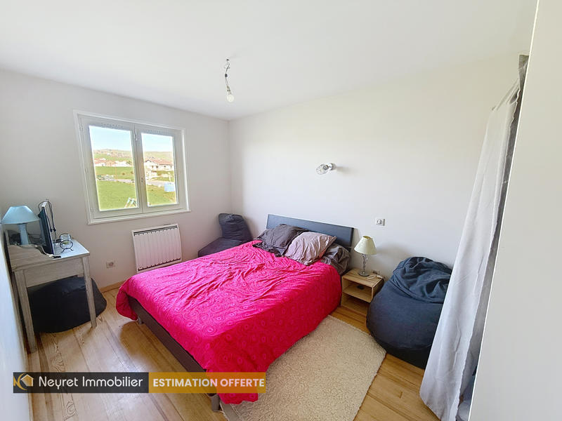 Maison - 105 m² - 6 pièces