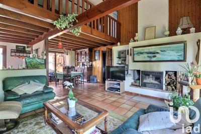 Maison - 122 m² - 5 pièces