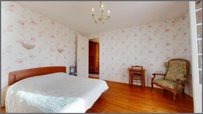 Villa - 286 m² - 12 pièces