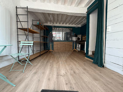 Immeuble - 56 m² - 3 pièces