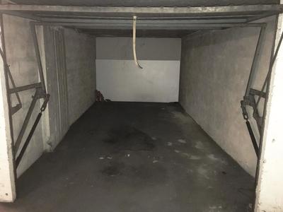 Parking / Garage - 12 m²