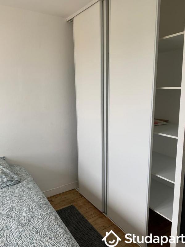 Chambre - 11 m² - 1 pièce