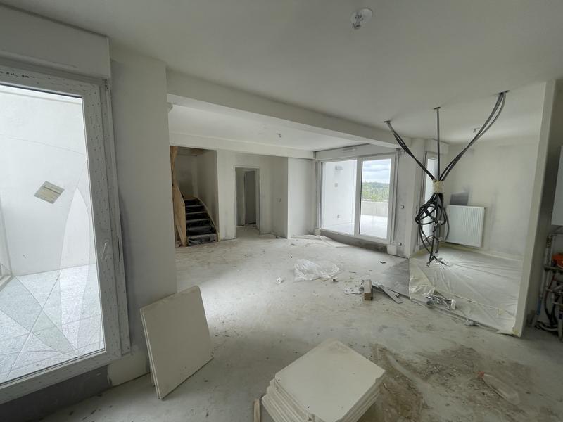 Appartement - 111 m² - 5 pièces