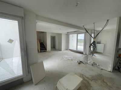 Appartement - 111 m² - 5 pièces