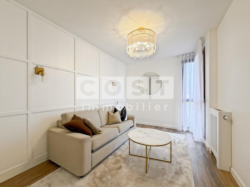 Appartement - 95 m² - 5 pièces