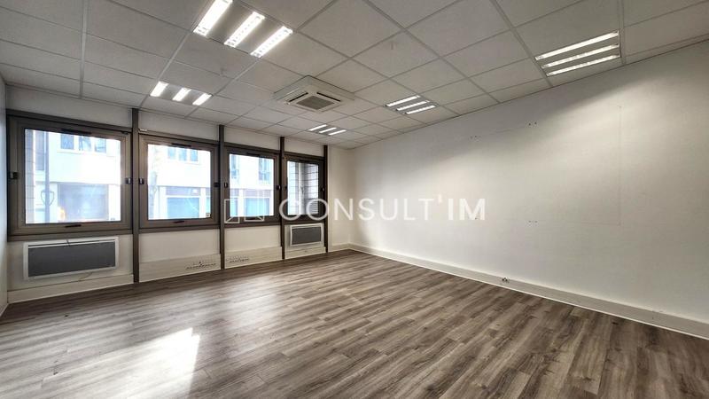 Bureau - 158 m²