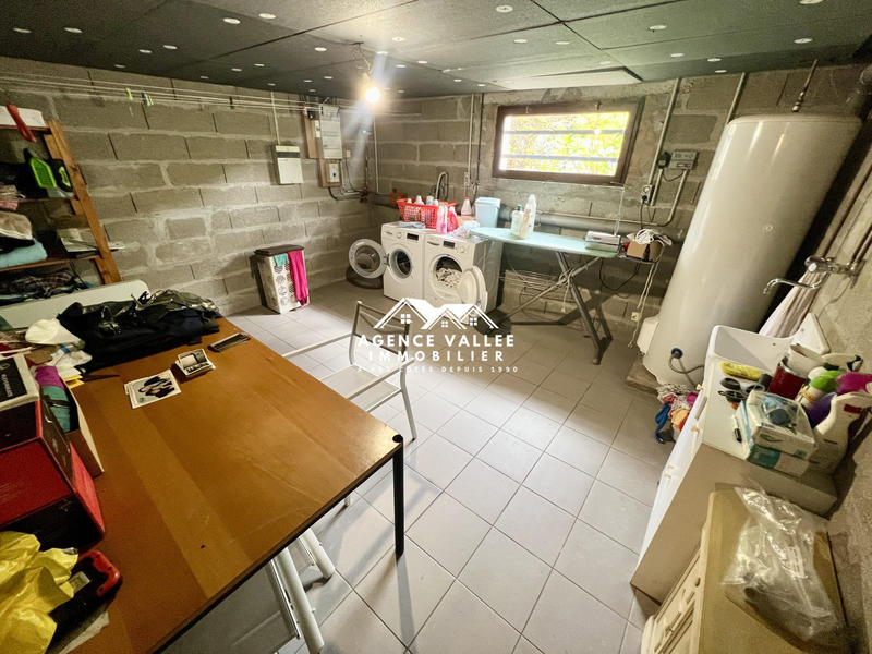 Maison traditionnelle - 160 m² - 6 pièces