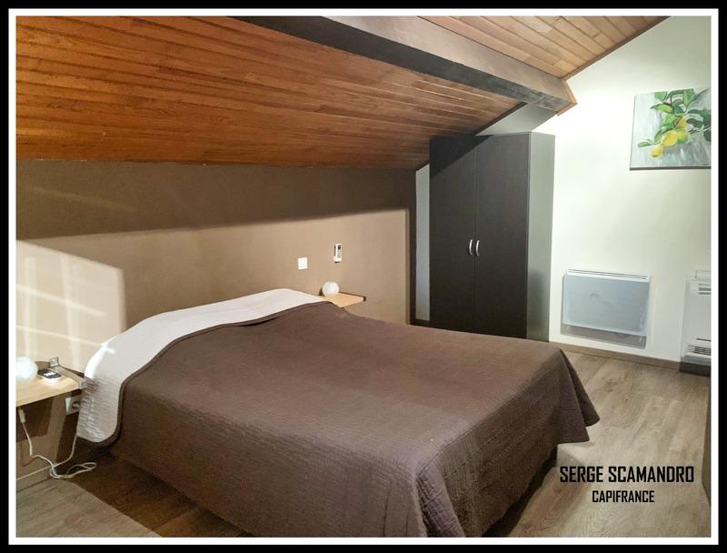 Maison - 216 m² - 7 pièces