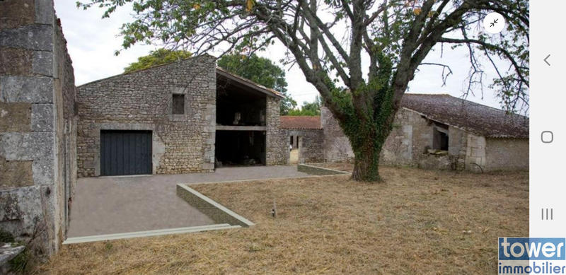 Propriété - 600 m² - 1 pièce