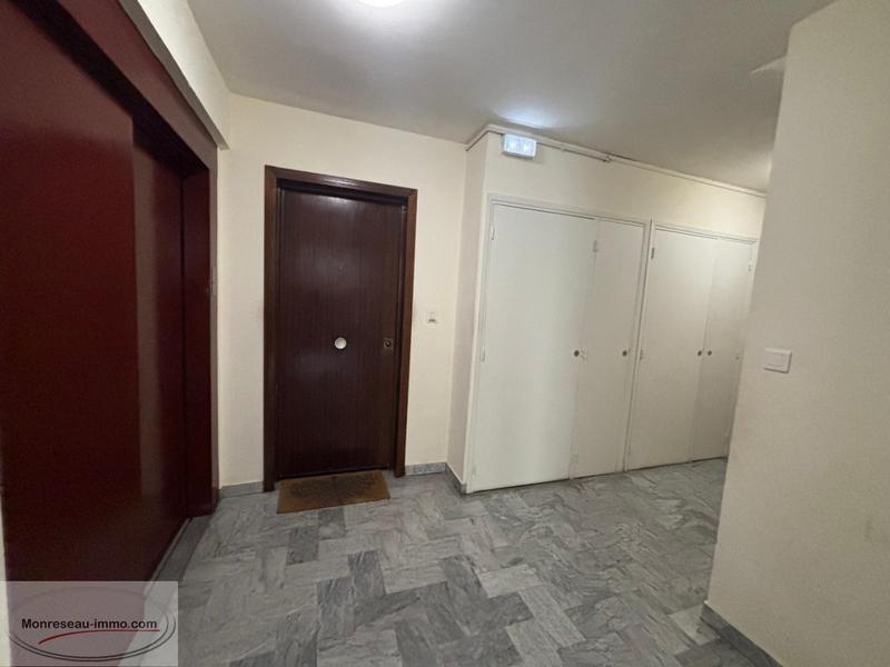 Appartement - 93 m² - 4 pièces