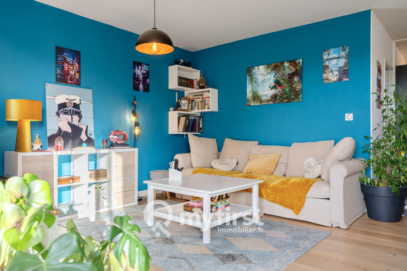 Appartement - 75 m² - 4 pièces