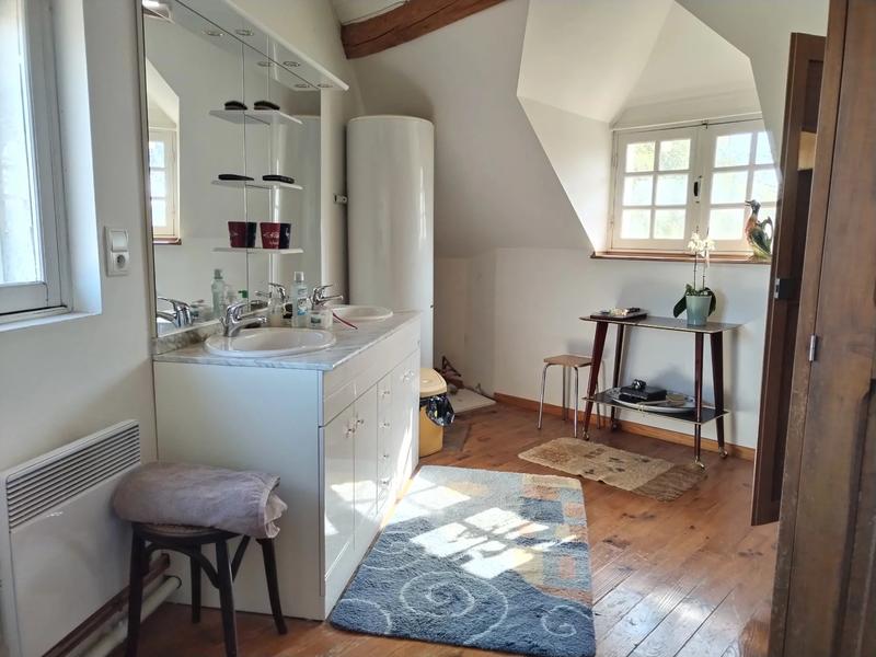 Maison - 162 m² - 8 pièces