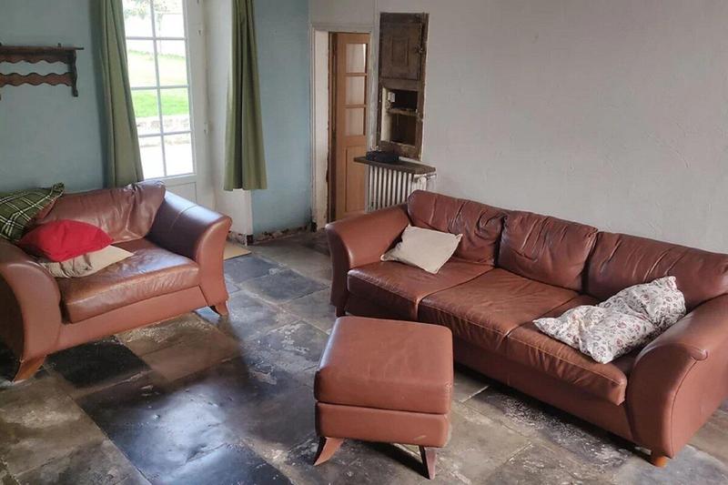 Maison - 220 m² - 8 pièces