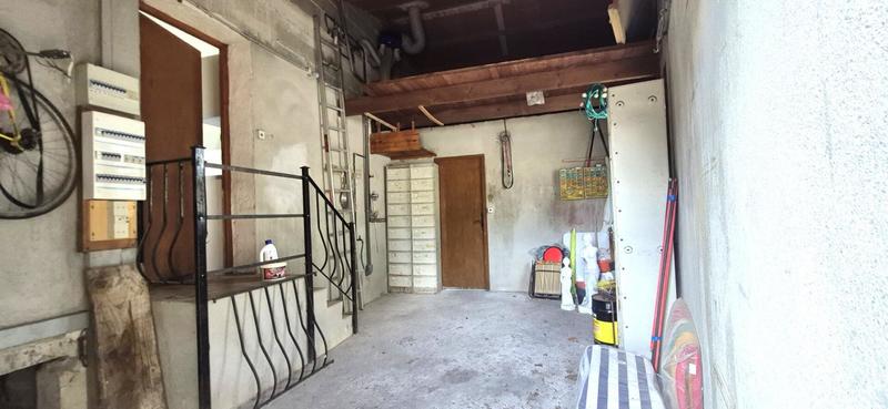 Maison - 170 m² - 9 pièces