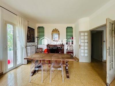 Appartement - 130 m² - 5 pièces