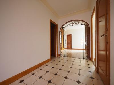 Appartement - 118 m² - 5 pièces