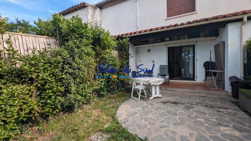 Studio - 25 m² - 1 pièce