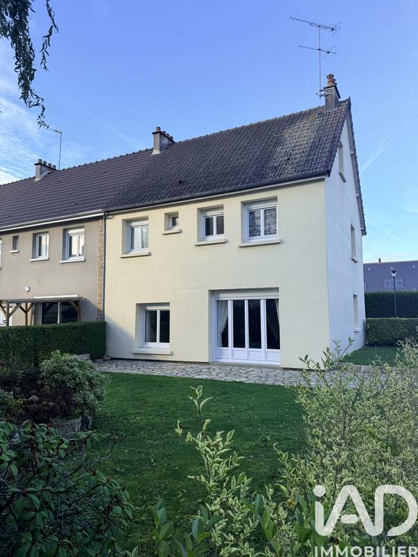 Maison - 90 m² - 6 pièces