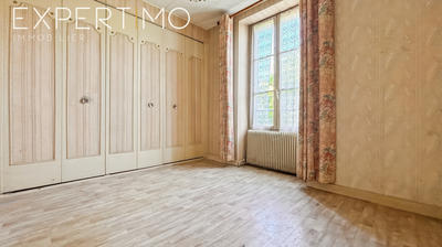 Maison - 91 m² - 7 pièces