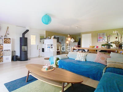 Maison - 142 m² - 8 pièces