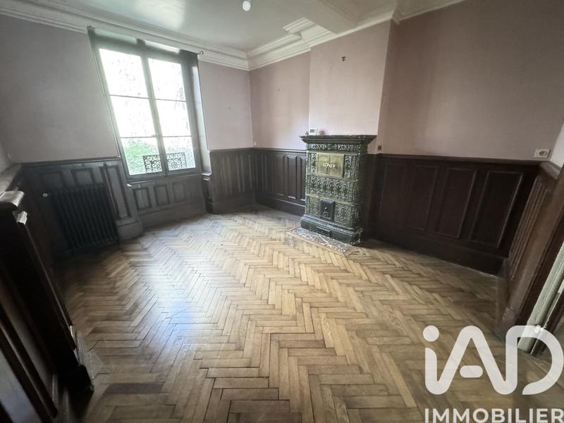 Maison - 180 m² - 7 pièces