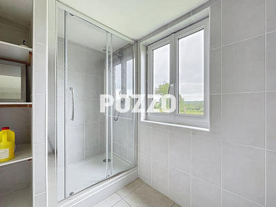 Maison - 187 m² - 7 pièces