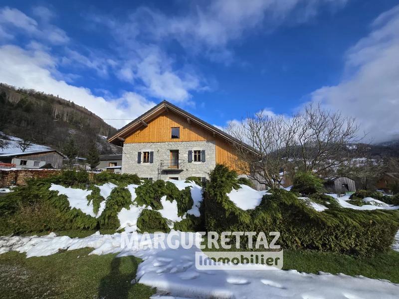 Ferme - 220 m² - 5 pièces